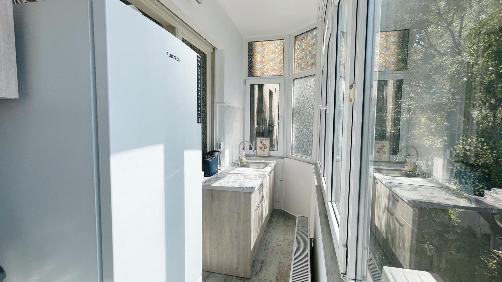 Pinkfluid - Charming Studio In Prime Location Bucareste Exterior foto